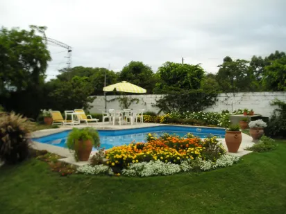 Ampliación de vivienda y piscina en Campo Santo