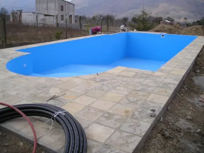 Piscina en Vaqueros